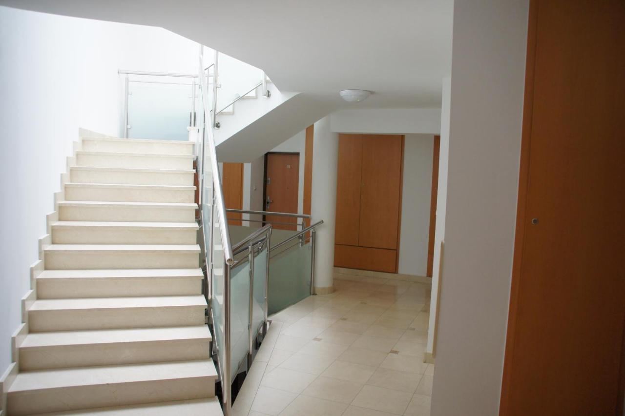 Szucha By Global Apartment *